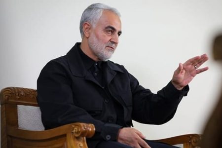 Soleimani_sitting_twt-768x385